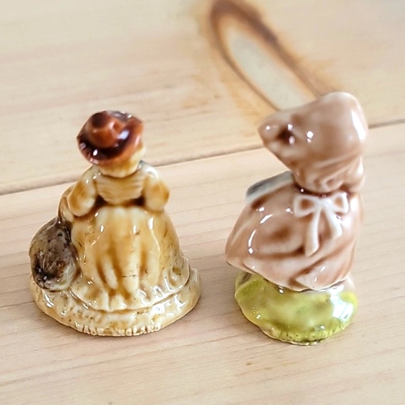 Wade England Whimsies- Mother Goose & Little Bo Peep - Picture 2 of 4